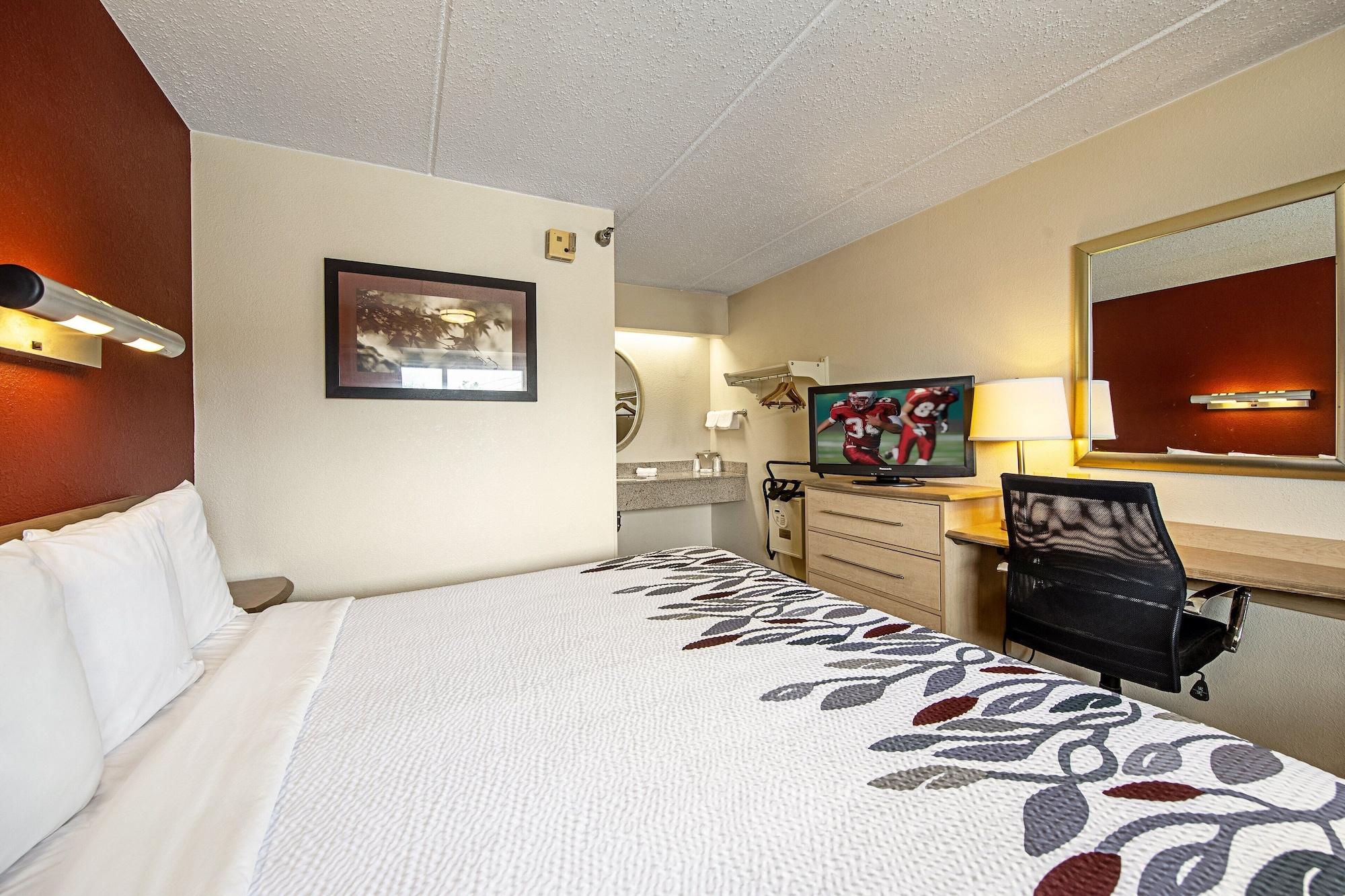 Red Roof Inn Pittsburgh North קרנברי טאונשיפ מראה חיצוני תמונה